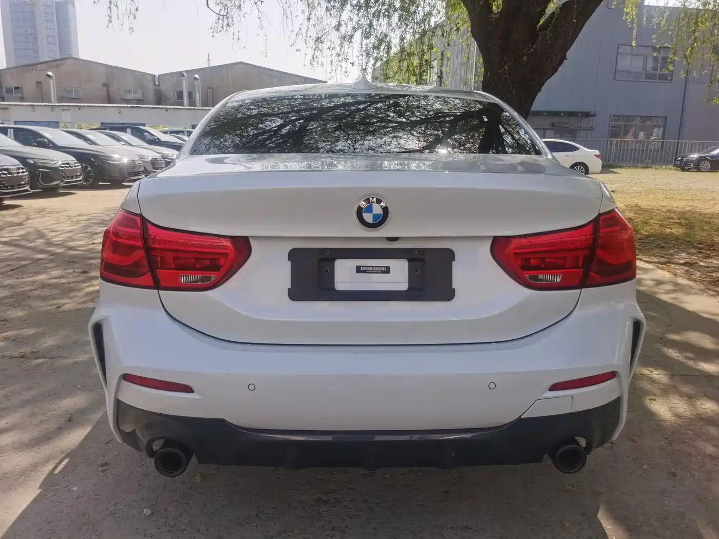 BMW 1 Series 2021 Facelift 120i M Sport Shadow Edition фото 4