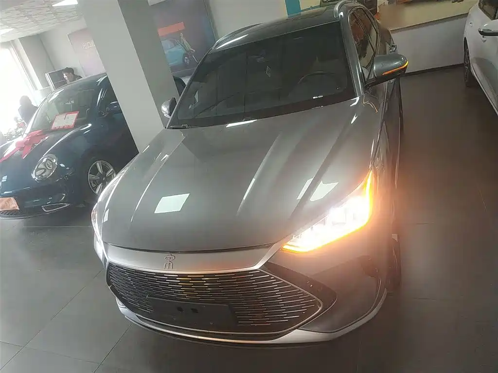 BYD Song PLUS PHEV 2021 DM-i 110KM Flagship фото 3
