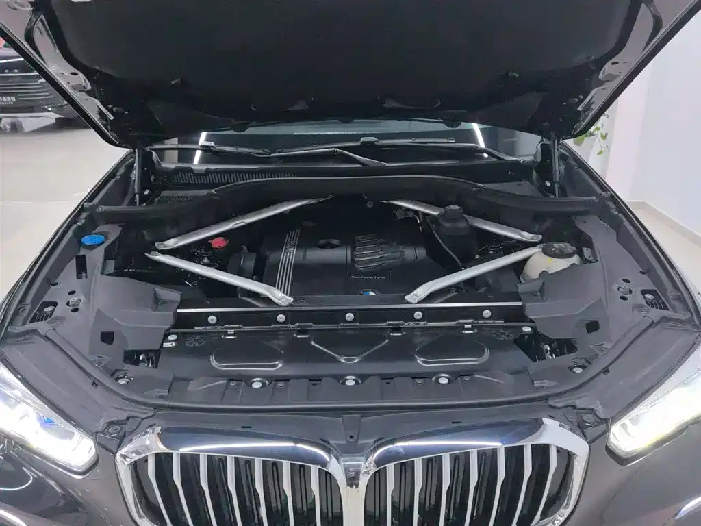 BMW X5 (Import) 2021 xDrive40i M Sport Package фото 20