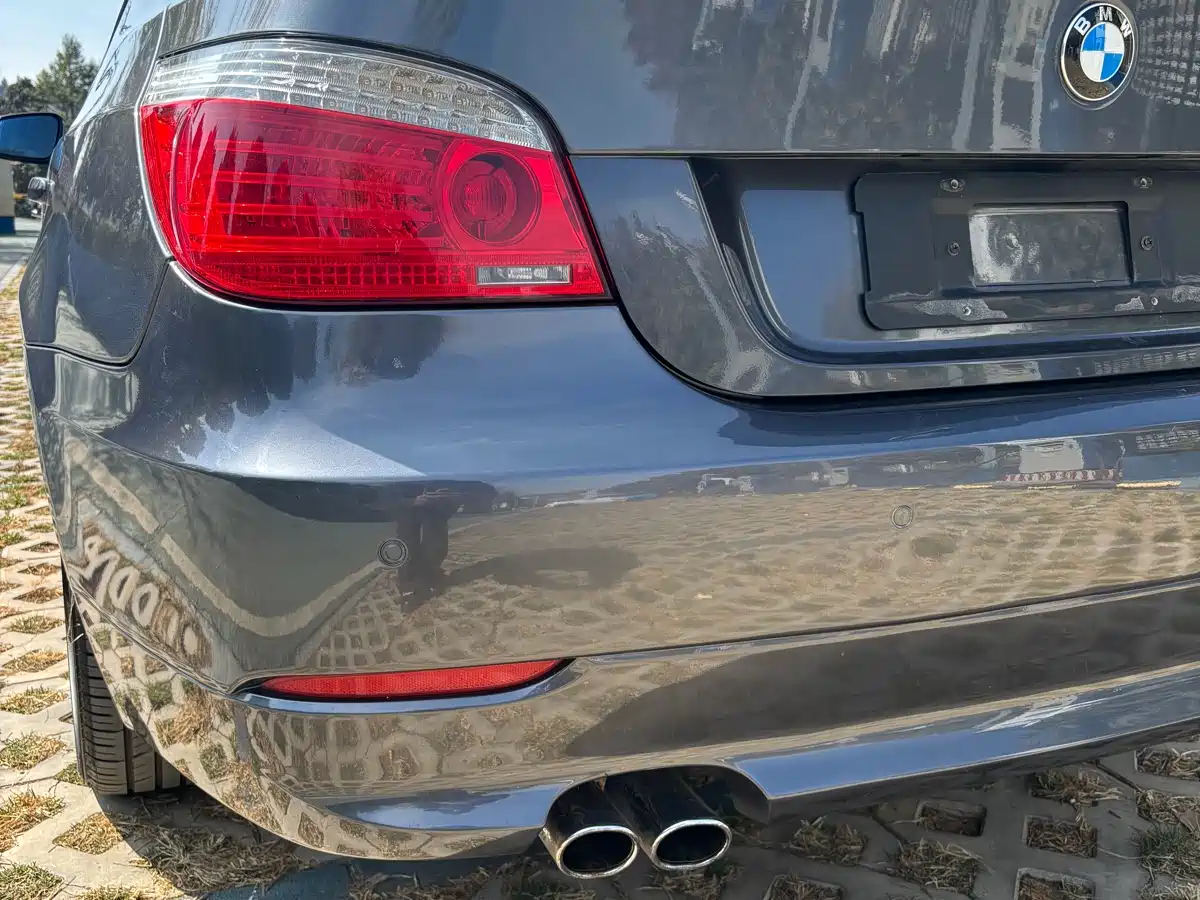 BMW 5 Series 2009 Model 523Li Premium фото 5