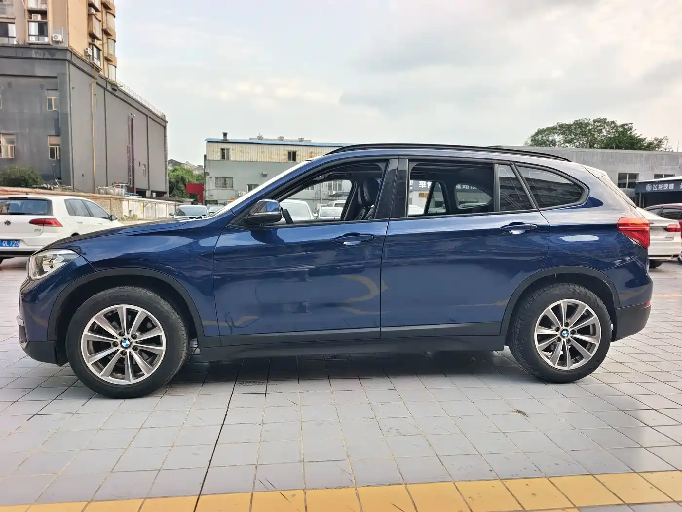 Фото 4 - BMW X1
