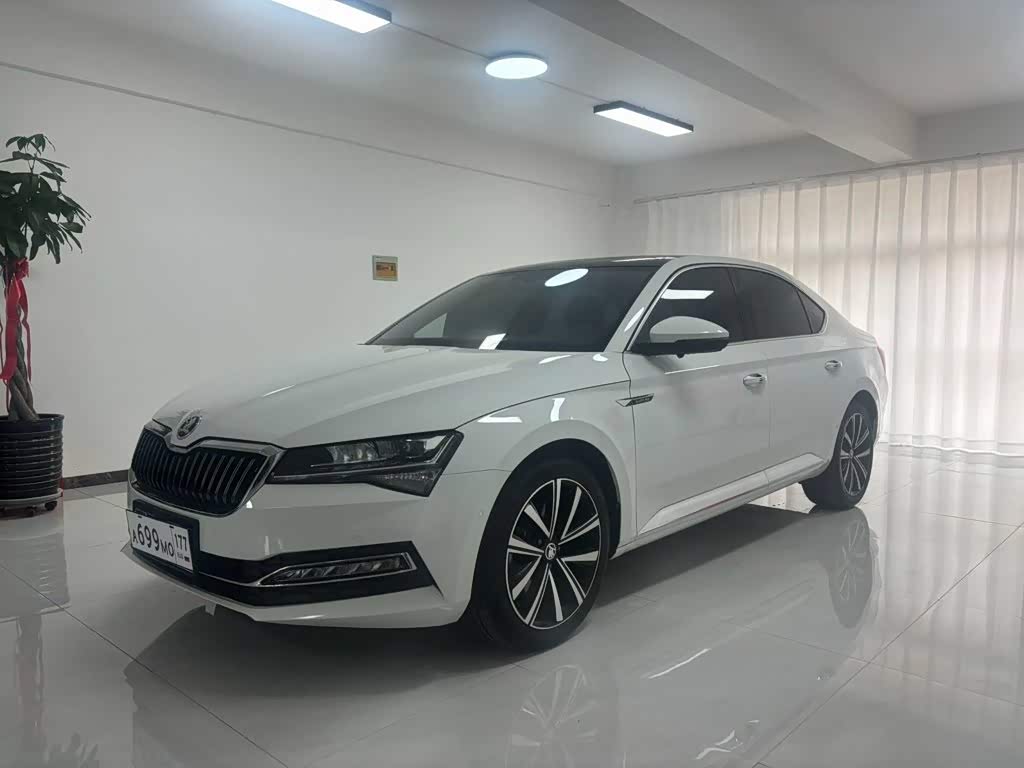 Škoda Superb