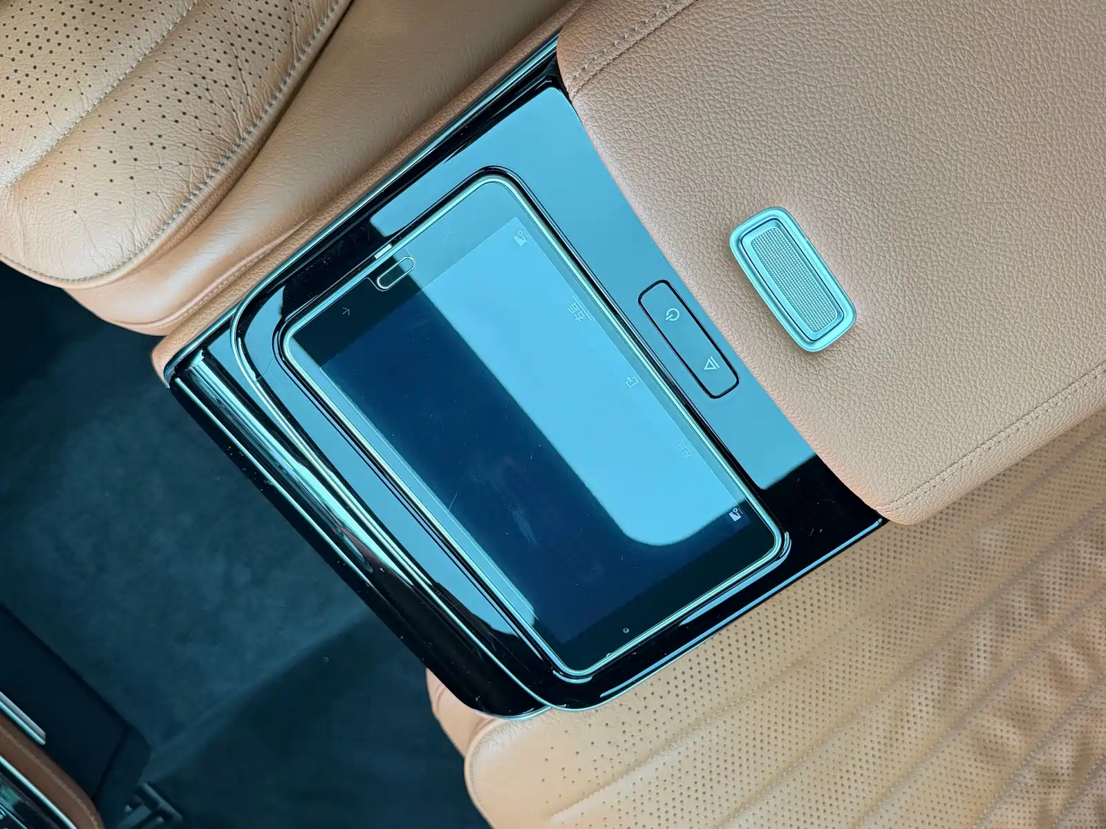 Фото 20 - Mercedes-Benz S-Class