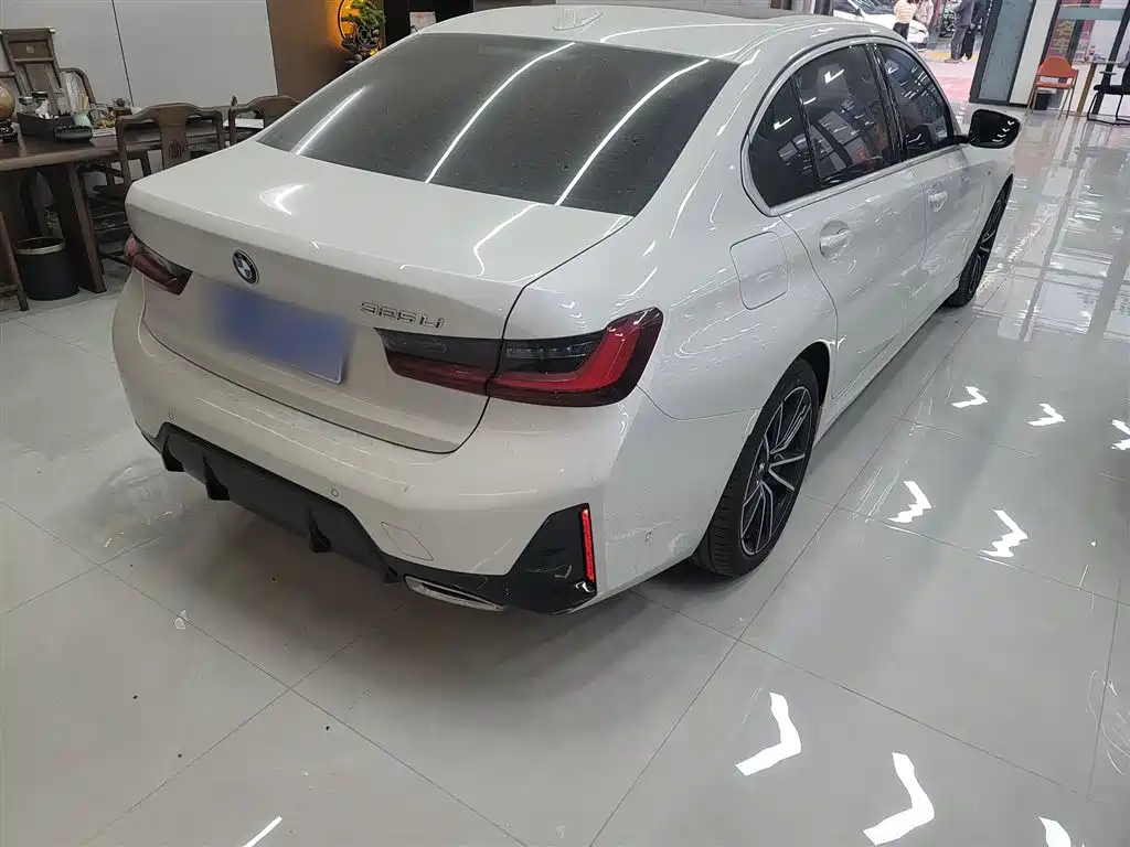 BMW 3 Series 2025 325Li M Sport Package фото 7
