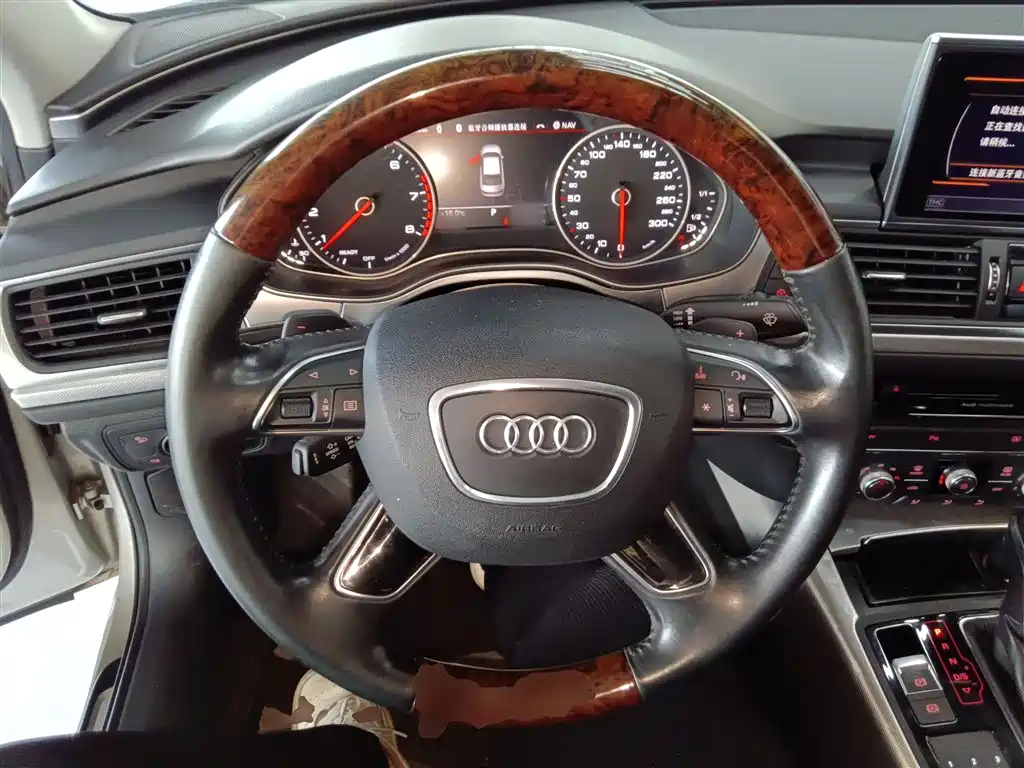 Audi A6L 2016 TFSI Technology фото 7