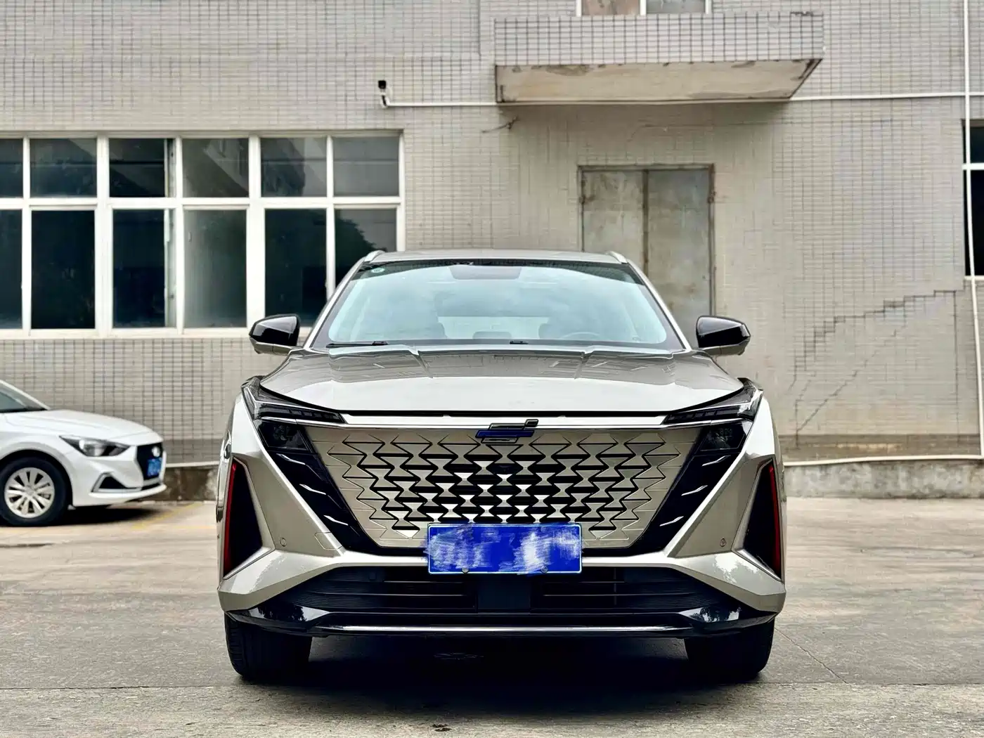 CHANGAN Z6