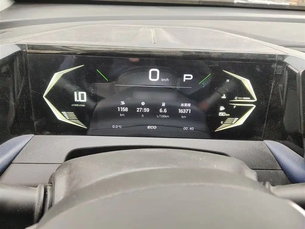GAC Trumpchi Trumpchi GS3 2023 Shadow Speed 270T Power Enjoyment Edition фото 4