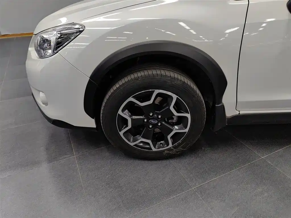 Subaru XV 2015 2.0i Special Sport Edition фото 25