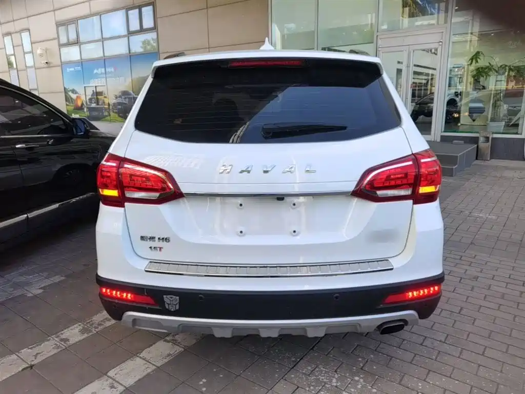 Haval H6 2017 Red Label Sport 1.5T Automatic 2WD Luxury фото 6