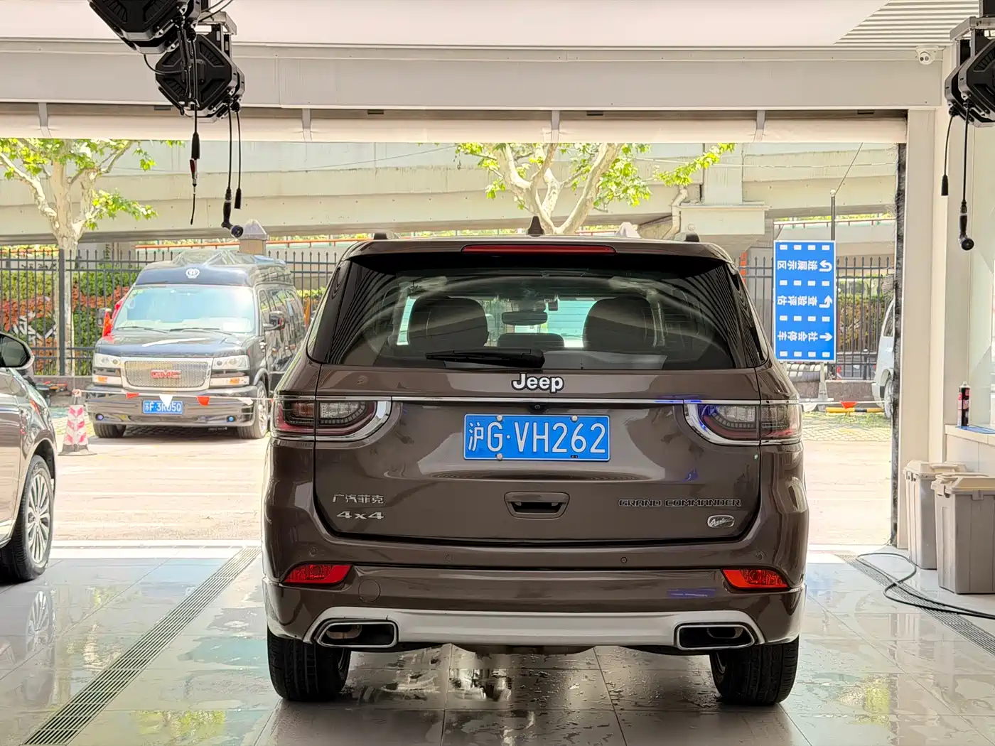 Jeep Grand Commander 2018 2018 2.0T AWD Intelligent Edition (China V)