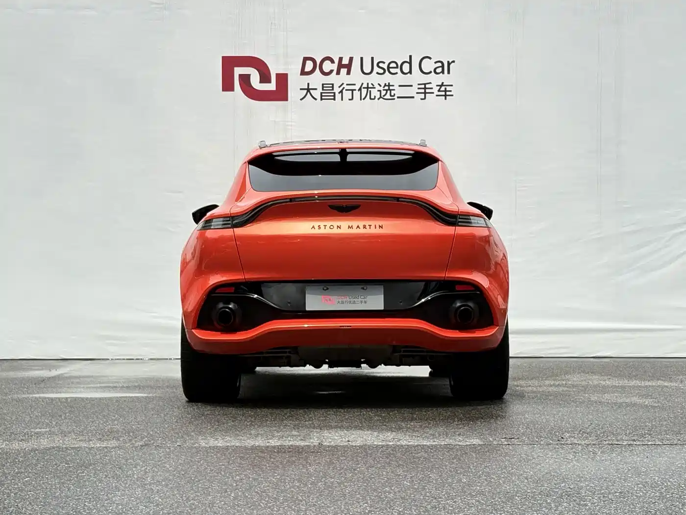 Aston Martin DBX 2022 2020 4.0T V8