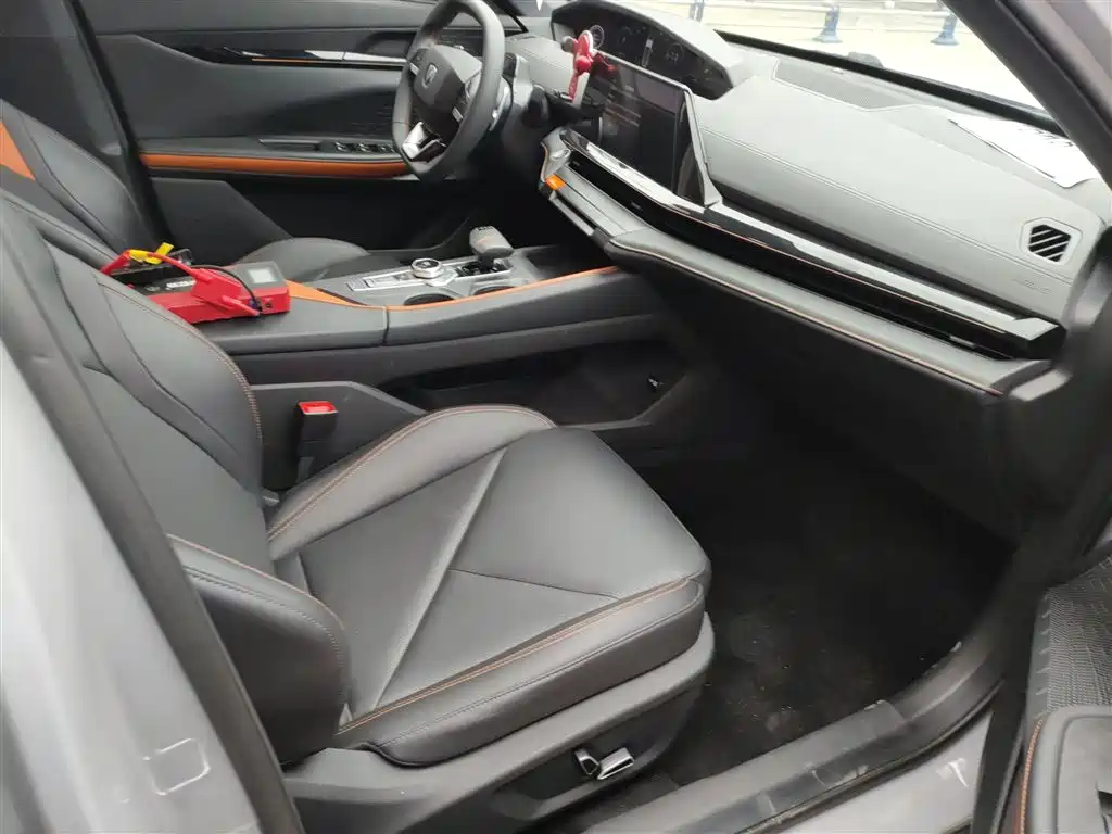 Changan UNI-V 2022 2022 1.5T Premium Model