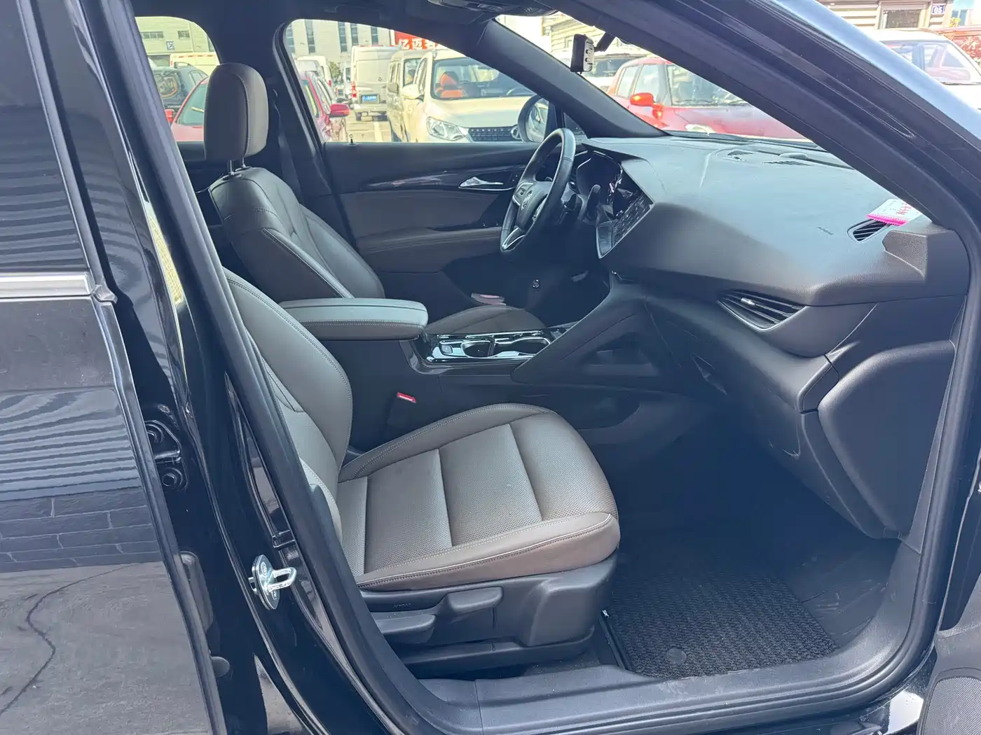 Buick Envision Plus 2022 Enclave Plus 652T 5-Seater Luxury фото 9