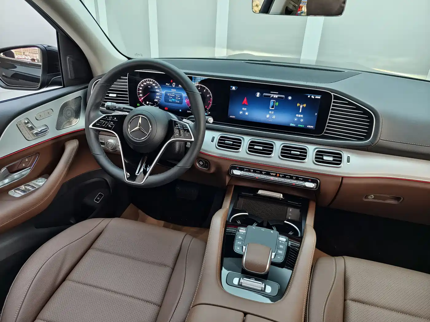 MERCEDES-BENZ GLS