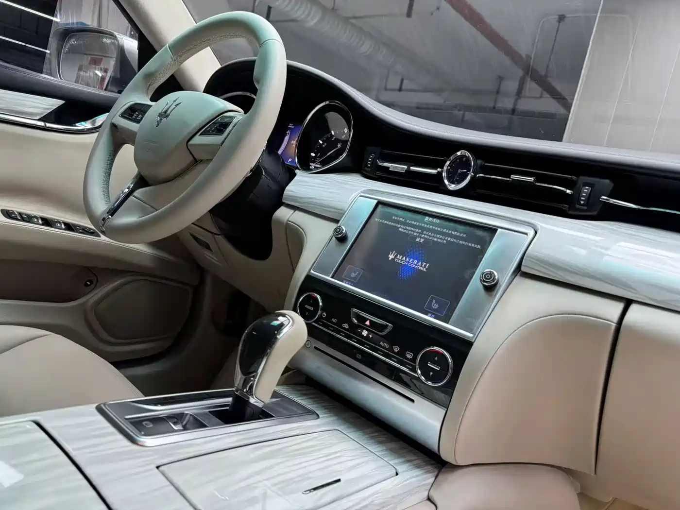 Maserati Quattroporte 2013 2013 3.0T Standard