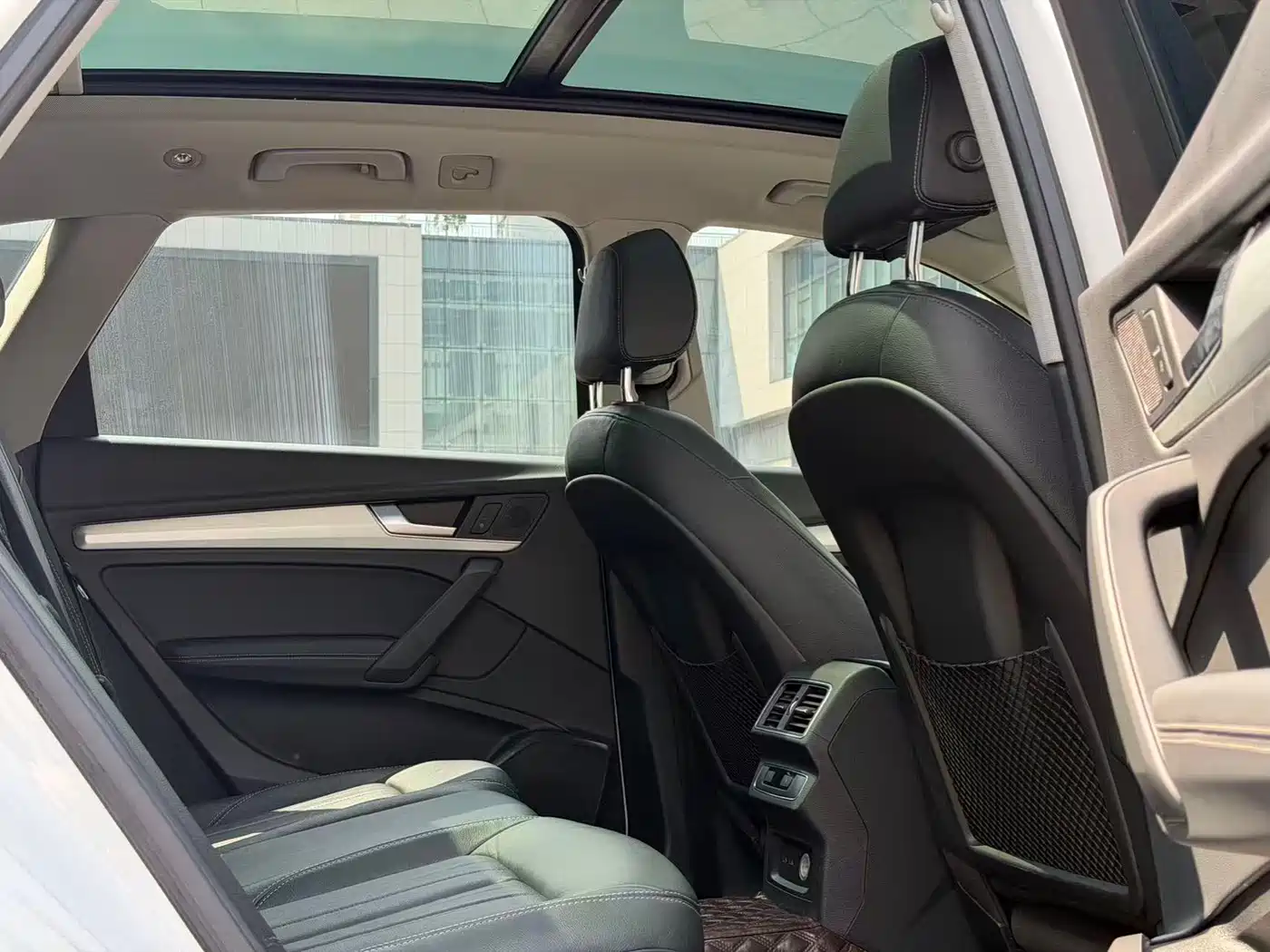 Audi Q5L 2020 40 TFSI Prestige Fashion фото 9