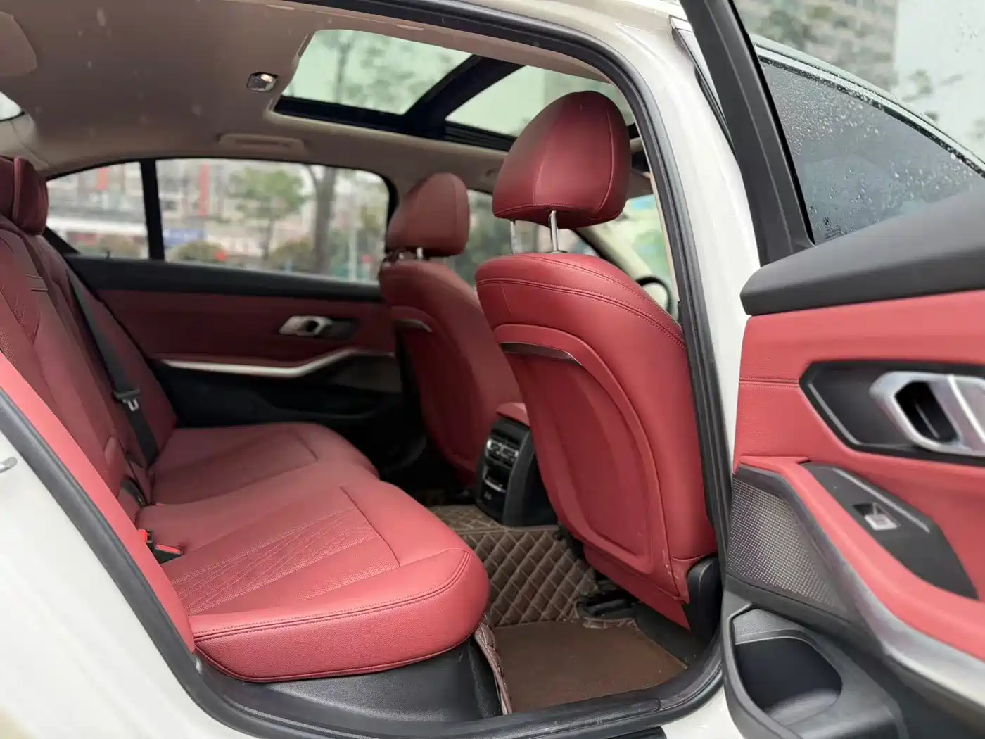 BMW 3 Series 2024 320Li M Sport Package фото 10