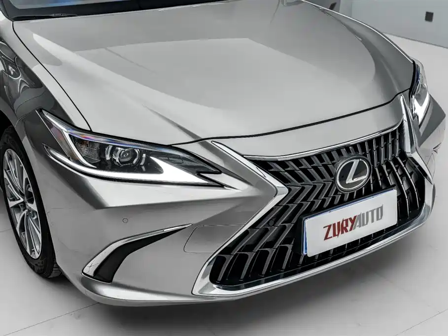 Lexus ES 2022 200 Excellence Edition фото 38