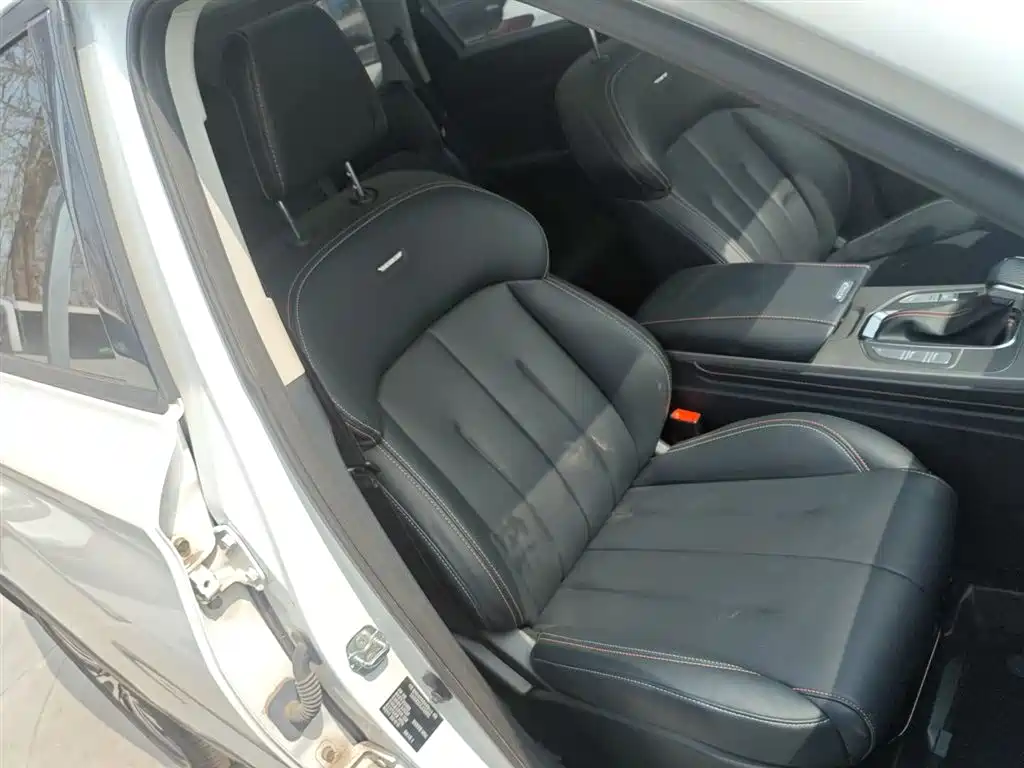 صورة 20 - Changan Oshan X7