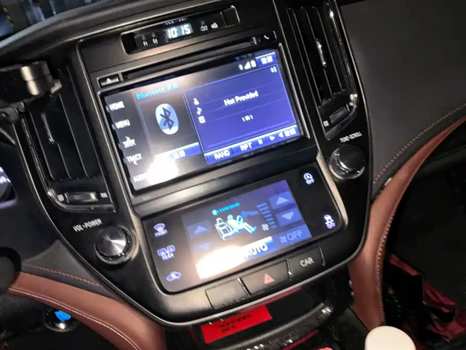 Toyota Crown 2018 2.0T Sport Edition фото 13