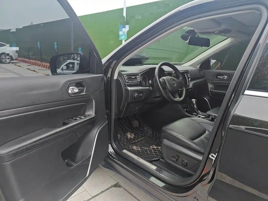 Jeep Grand Commander 2019 2018 2.0T 4WD Joy Edition China V