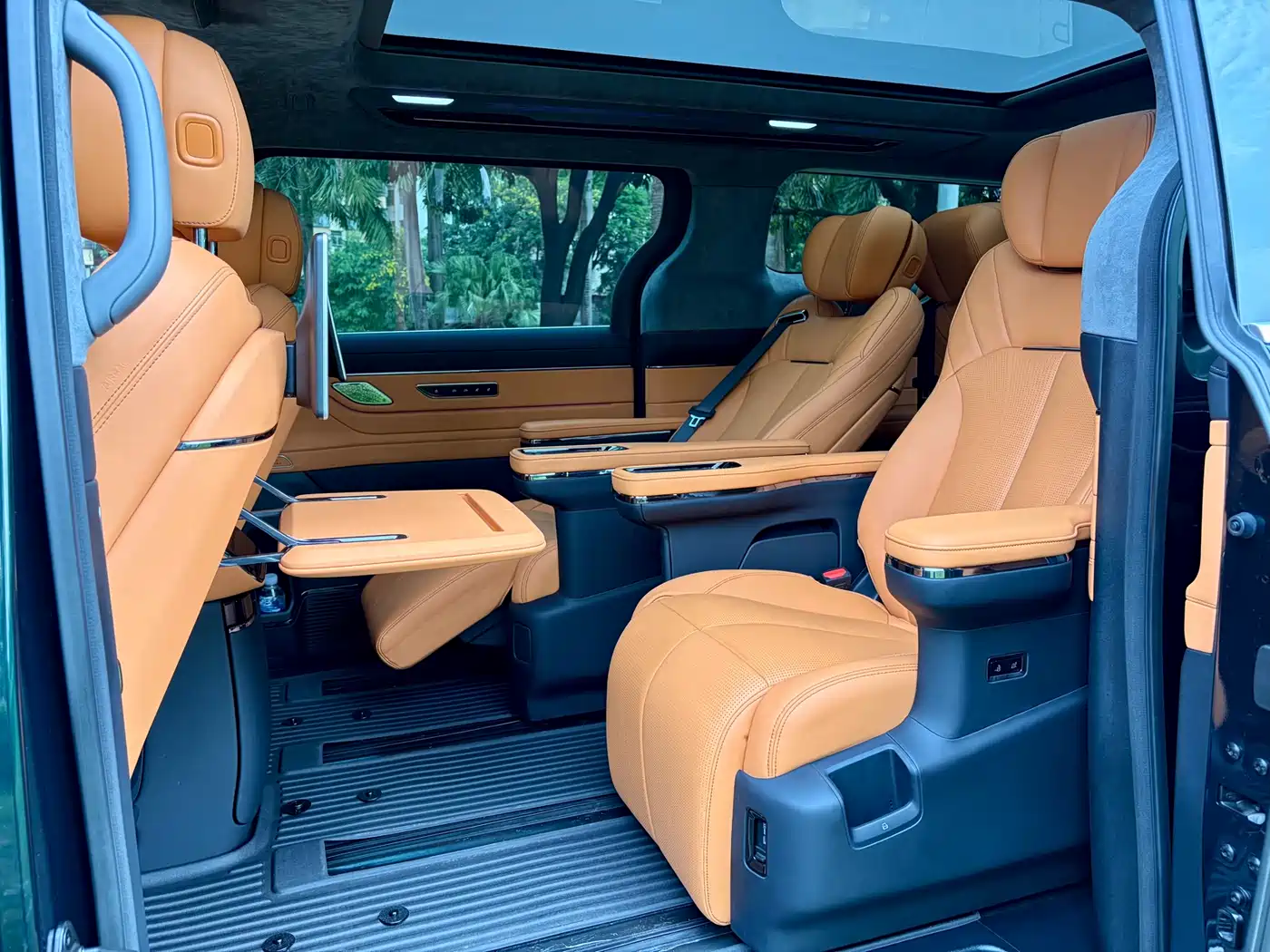 Geely Galaxy Yizhen L380 2025 Model 805km Flagship Edition AWD фото 12
