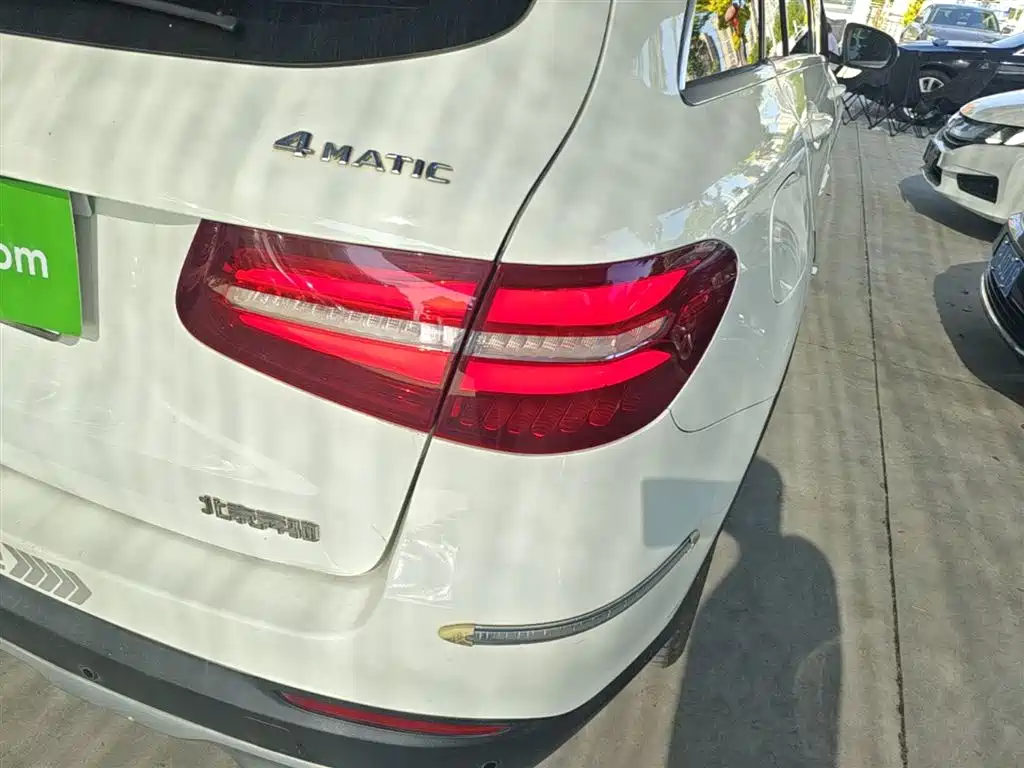 Mercedes-Benz GLC 2016 GLC 200 4MATIC фото 8