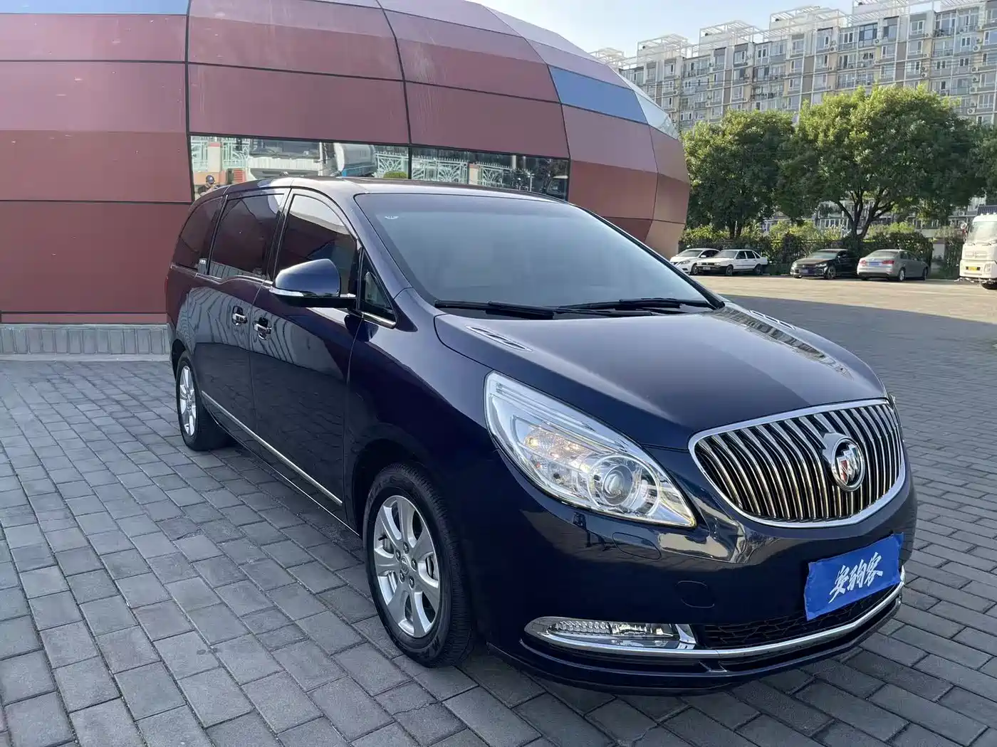 Buick GL8 2014 3.0L GT Luxury Business Elegance фото 2
