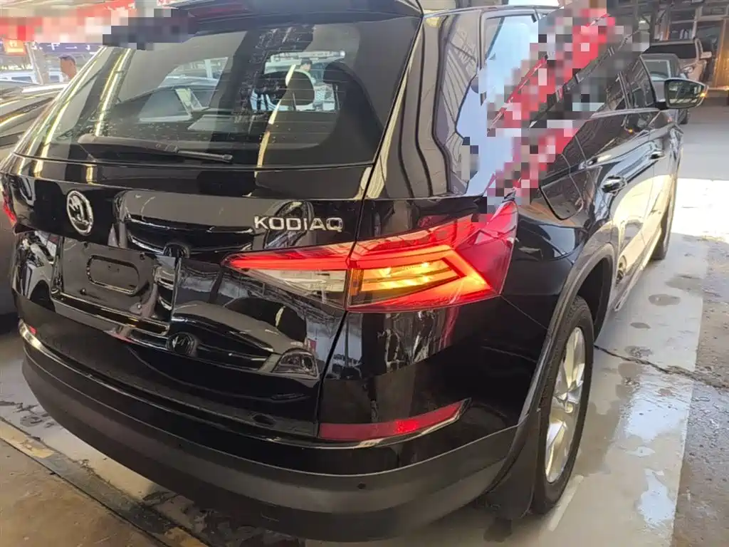 Škoda Kodiaq 2018 TSI330 5-seat FWD Comfort фото 7