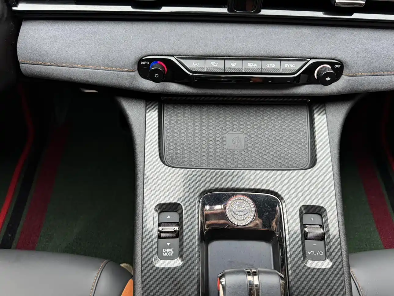 GAC Trumpchi Trumpchi Emkoo 2022 270T DCT J16 R-style Track Edition фото 16
