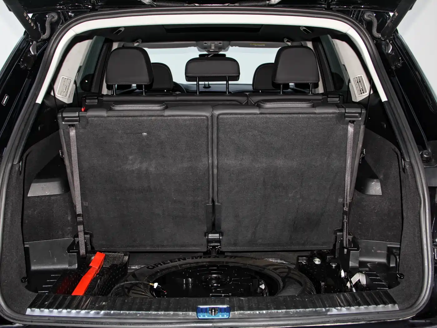 Audi Q6 2024 40 TFSI quattro Cloud View Yulin Package 7-seater фото 33