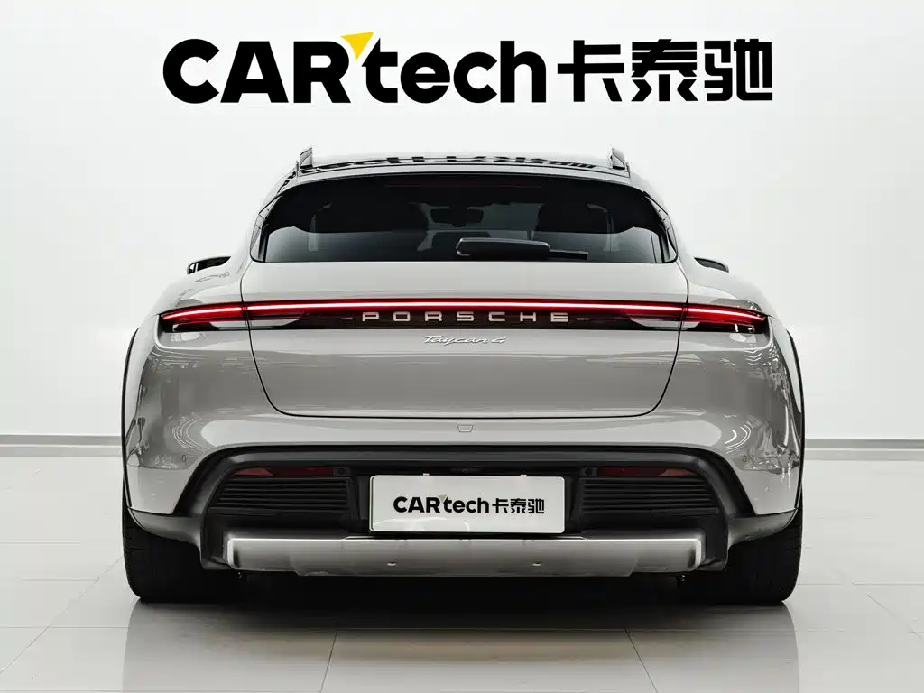 Фото 6 - Porsche Taycan
