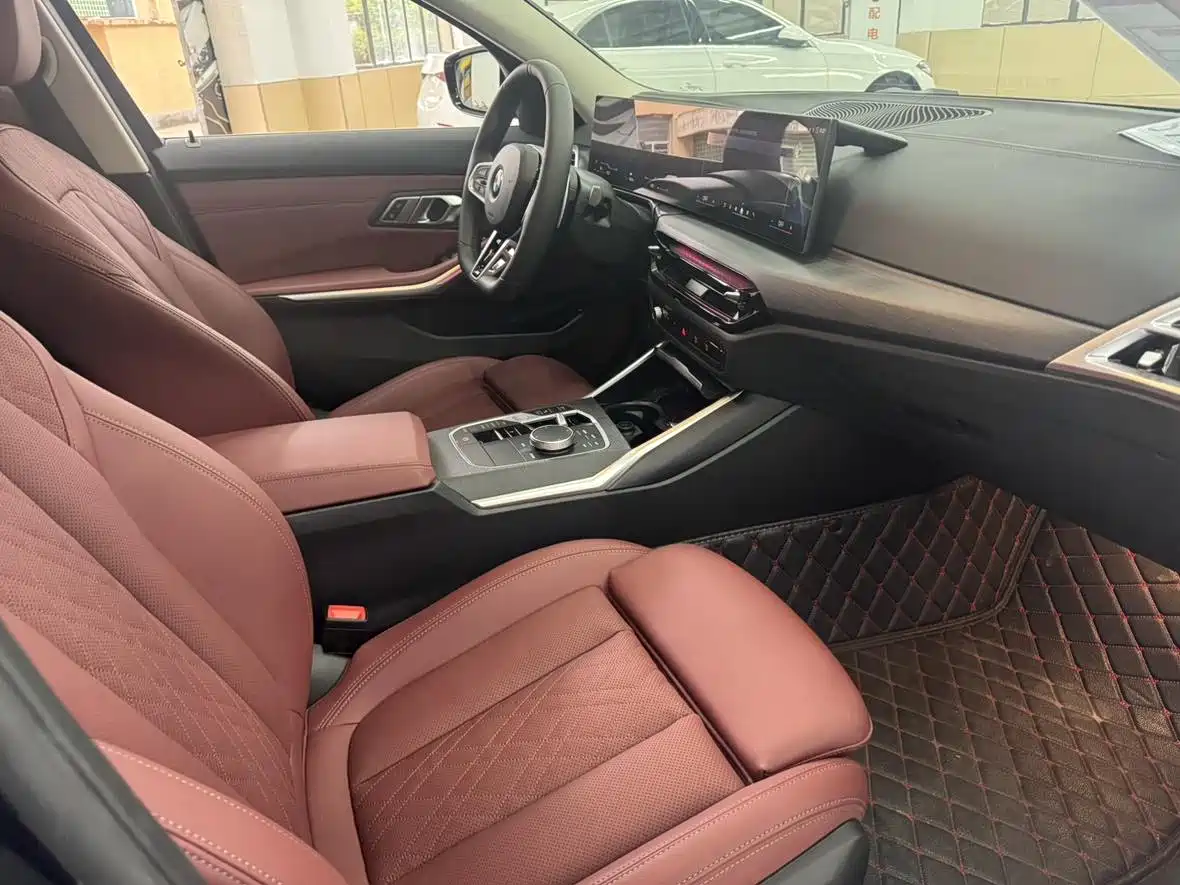 BMW 3 Series 2025 325Li M Sport Package фото 14