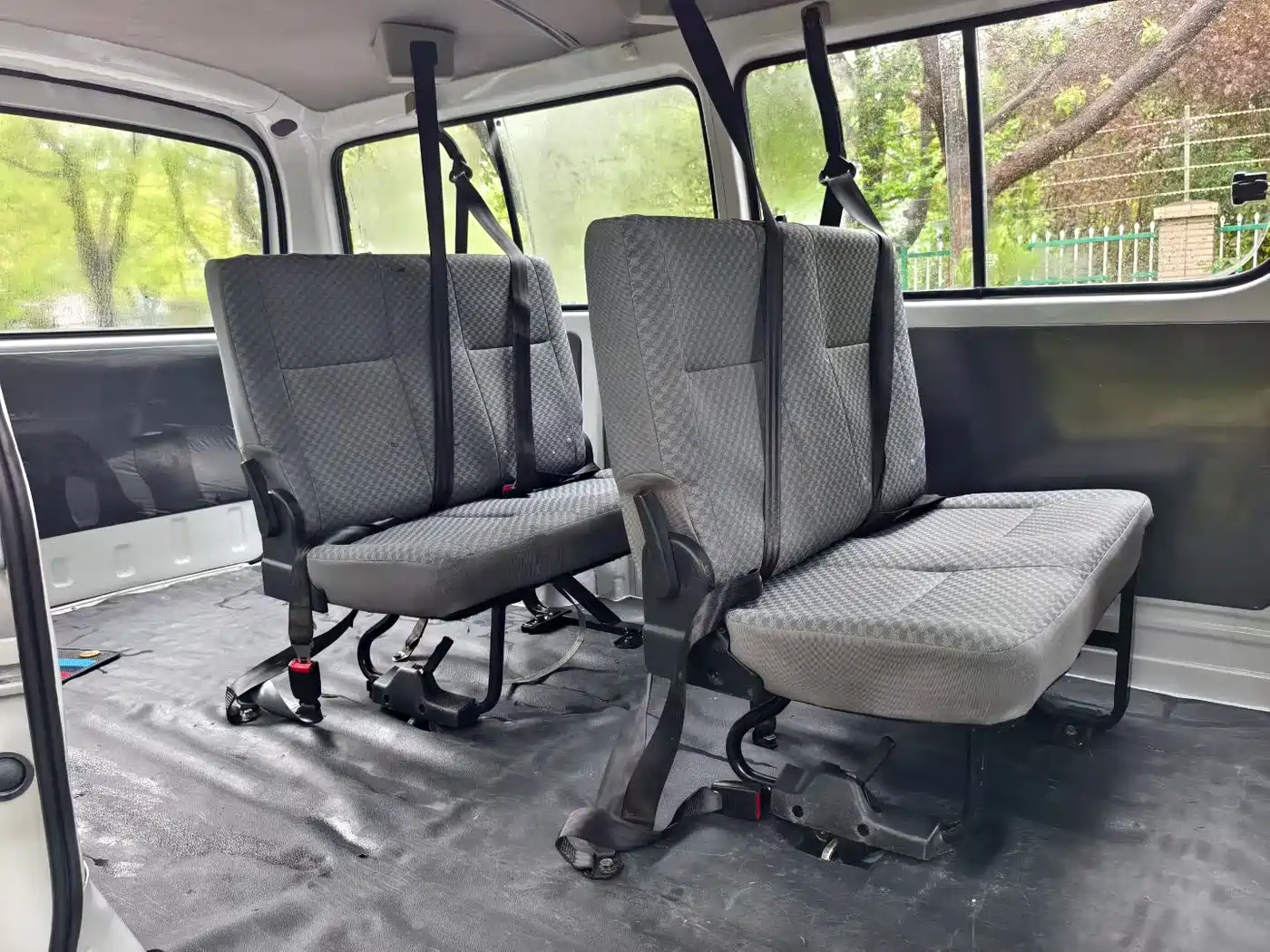 Jinbei Grace 2017 2016 2.0L Classic Standard Long Wheelbase 9-seater