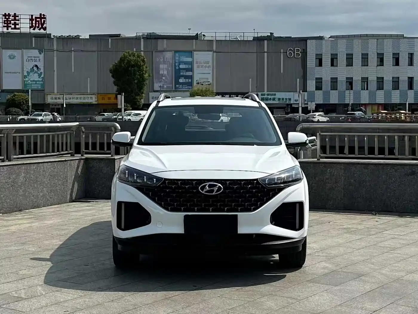 Hyundai Beijing Hyundai ix35 2021 2.0L Automatic 2WD GLS Leading Edition фото 2