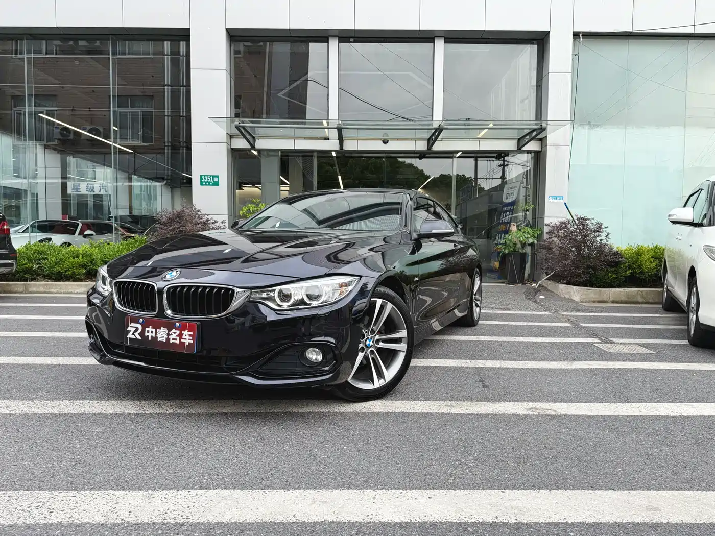 BMW 4 Series 2016 420i Design Package