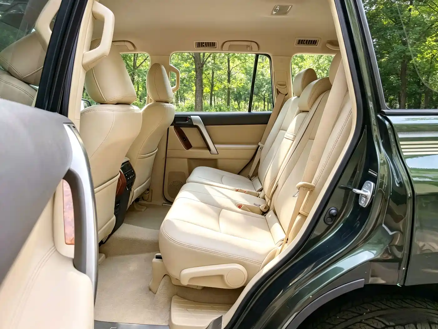 Photo 11 - Toyota Prado (Import)