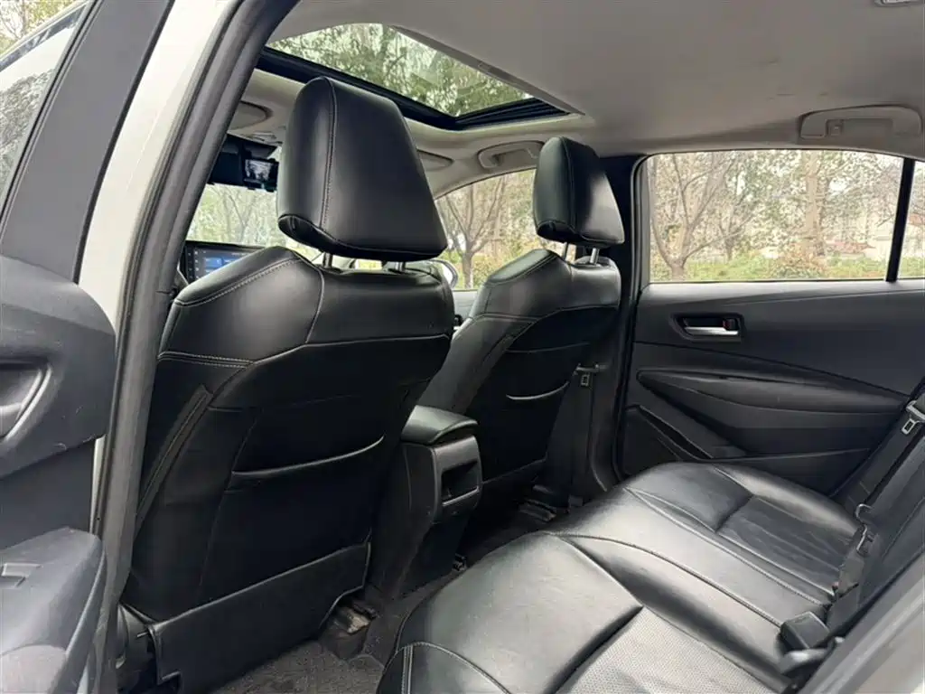 Toyota Corolla 2021 1.2T S-CVT Elite Edition фото 24