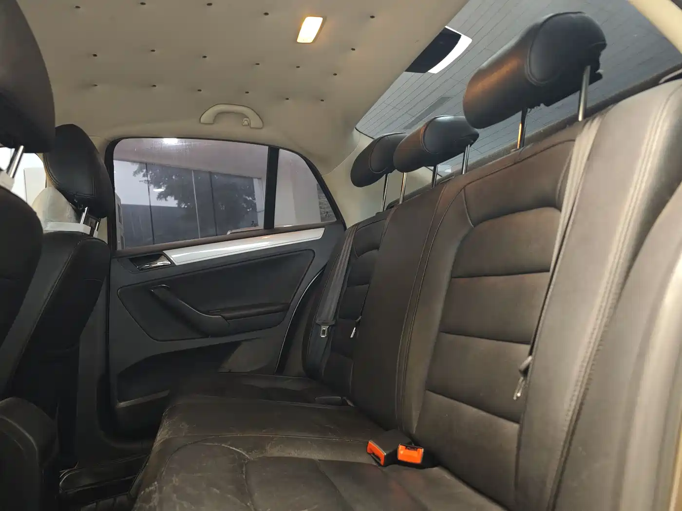 Volkswagen Bora 2015 Quality Edition 1.6L Automatic Fashion фото 22