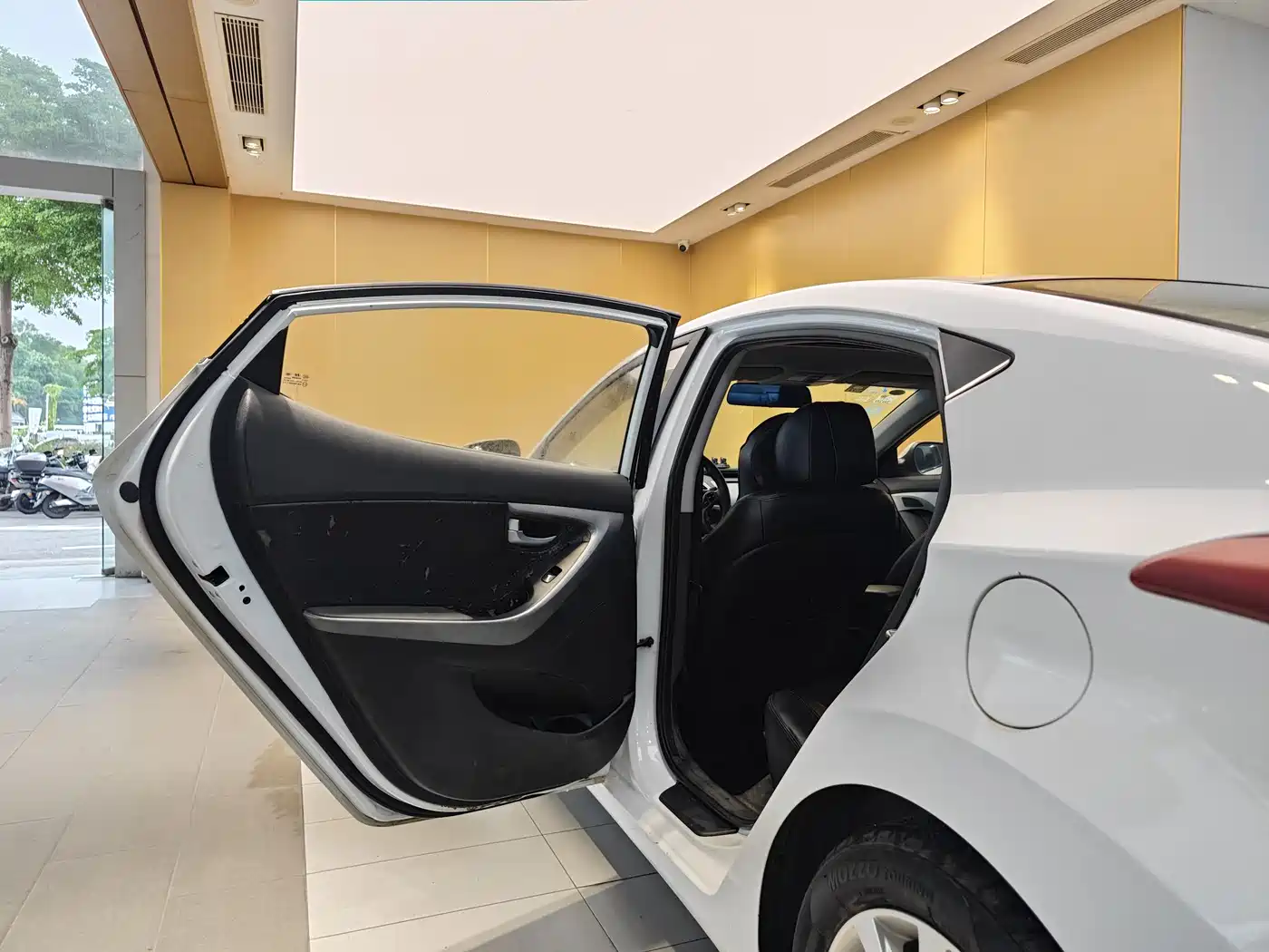 Hyundai Langdong 2016 1.6L Automatic Premium Edition фото 20