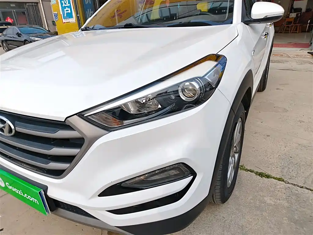 Hyundai Tucson 2018 1.6T DCT 2WD 15th Anniversary Special Edition фото 18