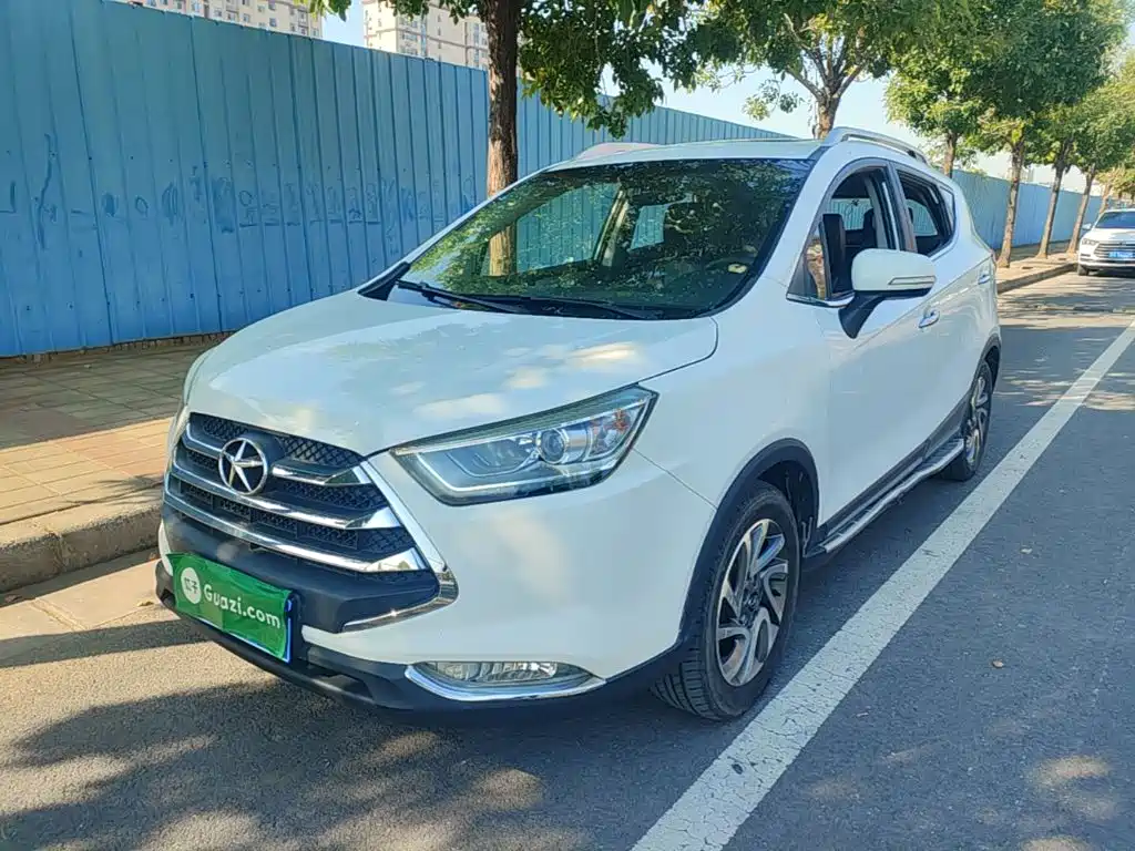 Фото 1 - JAC Refine S3