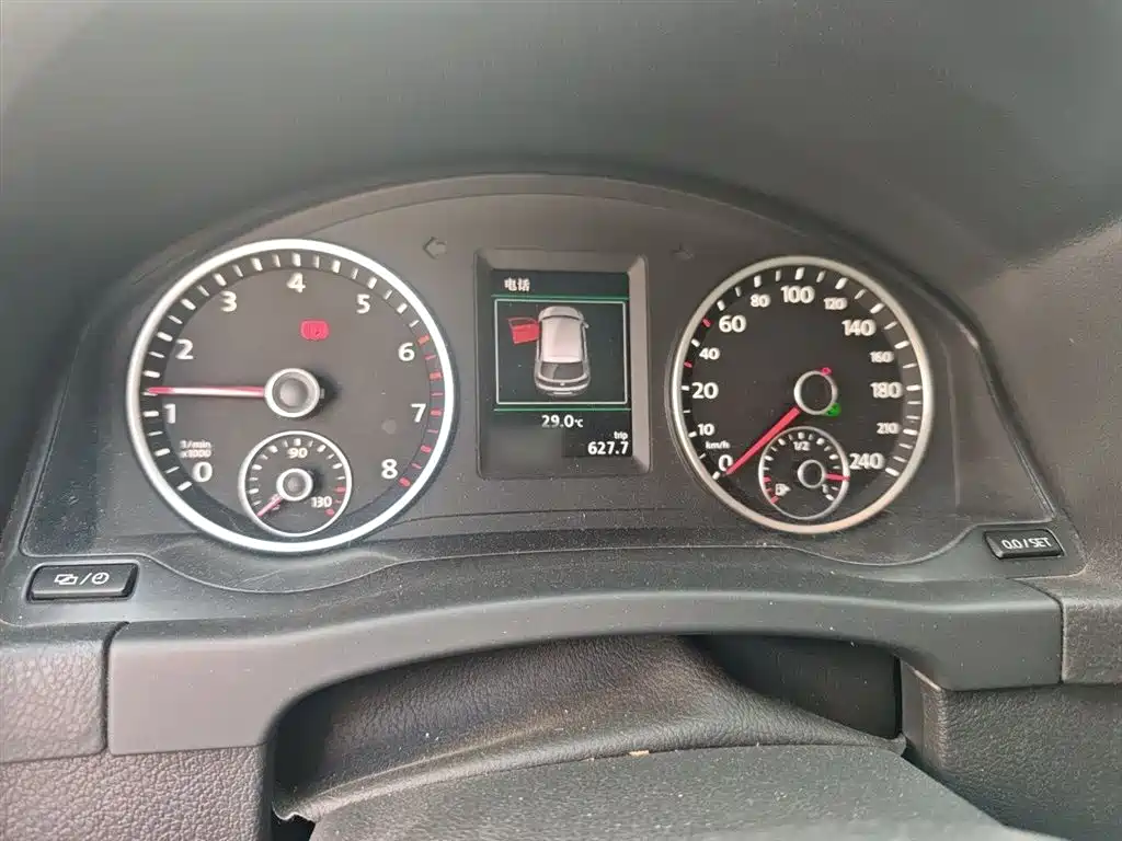 Volkswagen Tiguan 2016 Model 300TSI Automatic 2WD Luxury Edition фото 4