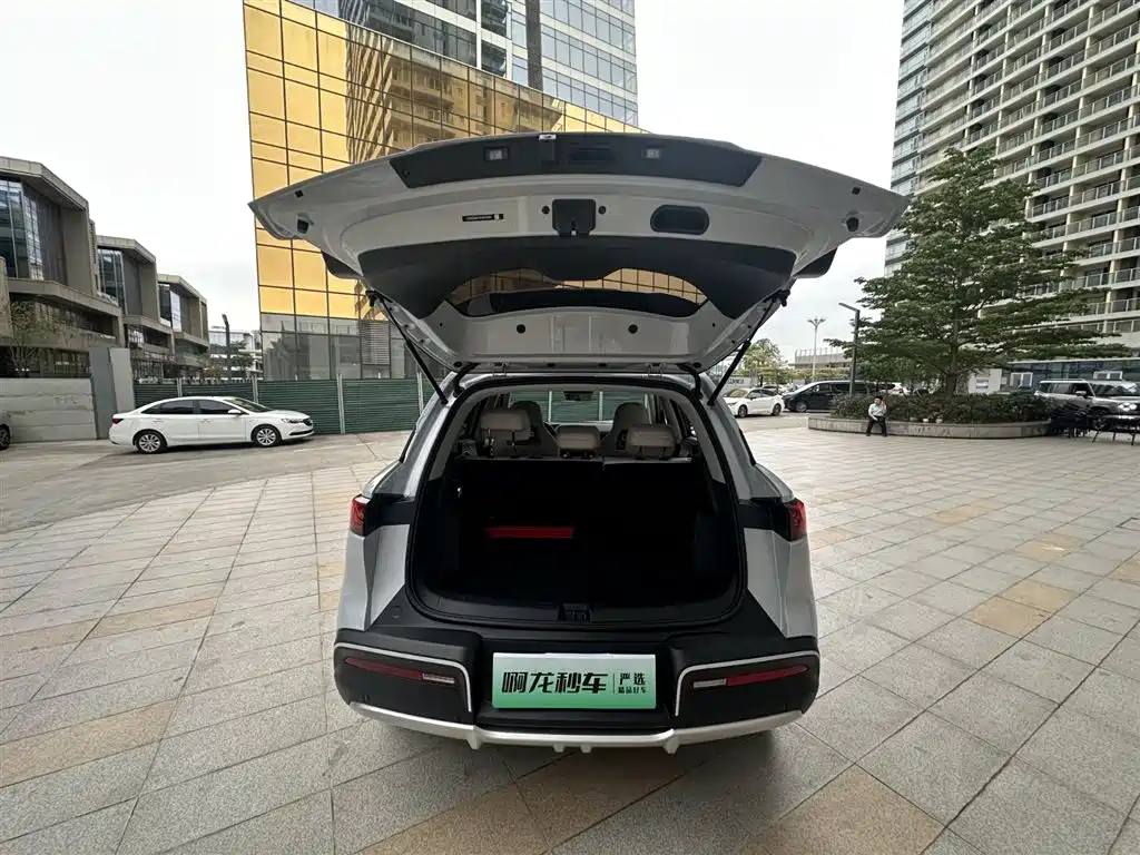BYD Yuan UP 2025 Smart Drive Edition 401KM Vitality Version фото 11