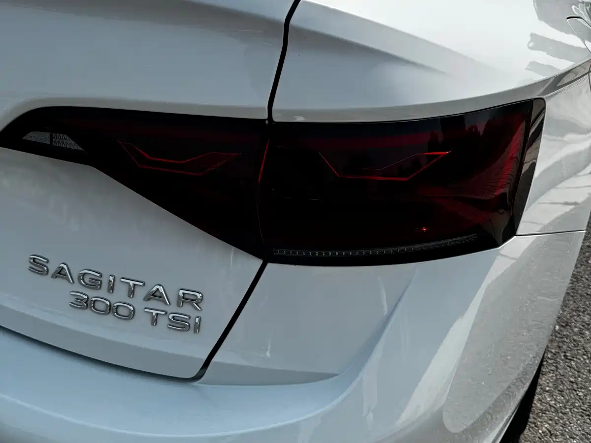 Volkswagen Sagitar 2024 300TSI DSG Surpass Edition фото 23