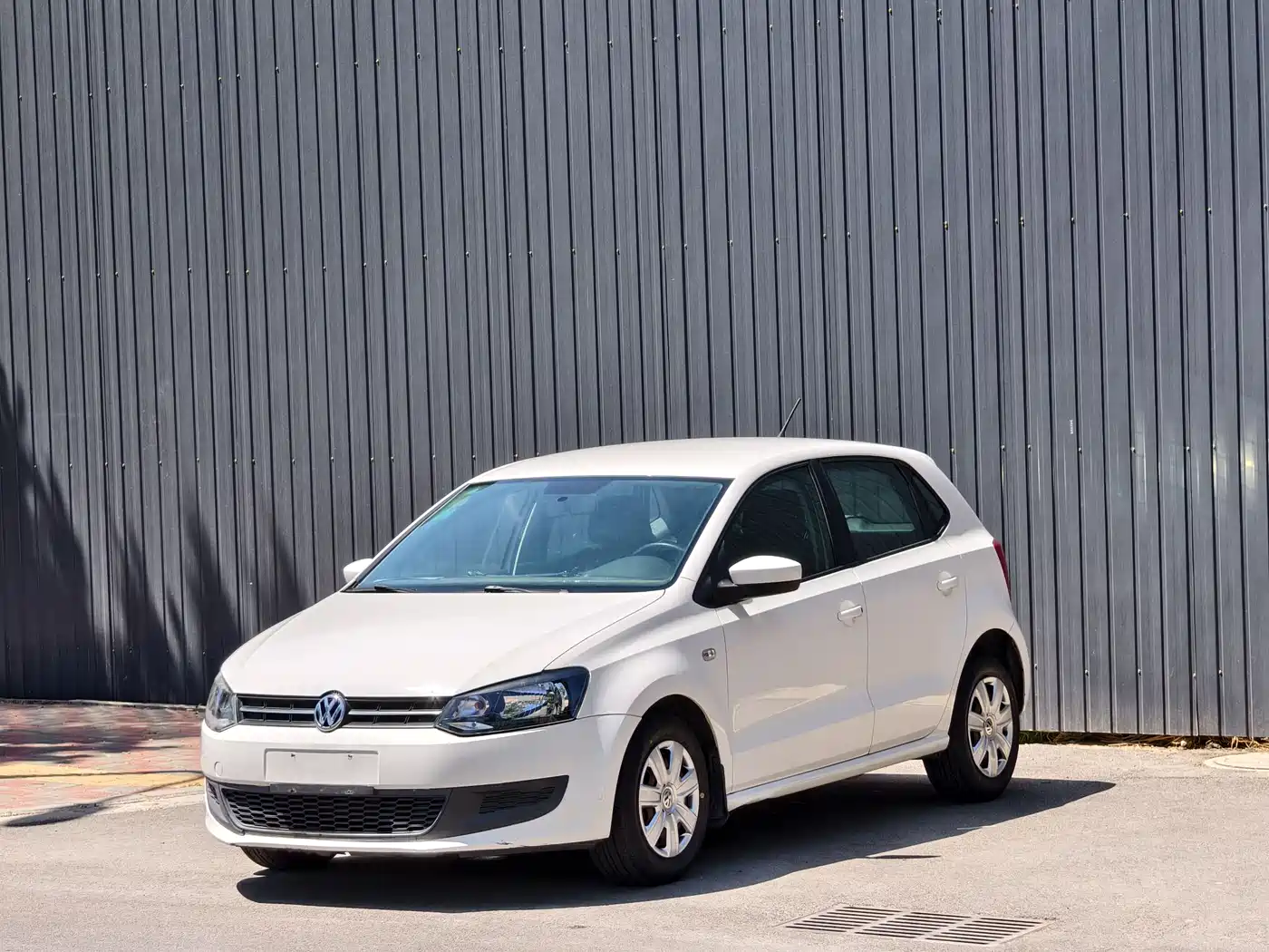 Volkswagen Polo 2013 1.4L Manual Comfort Edition