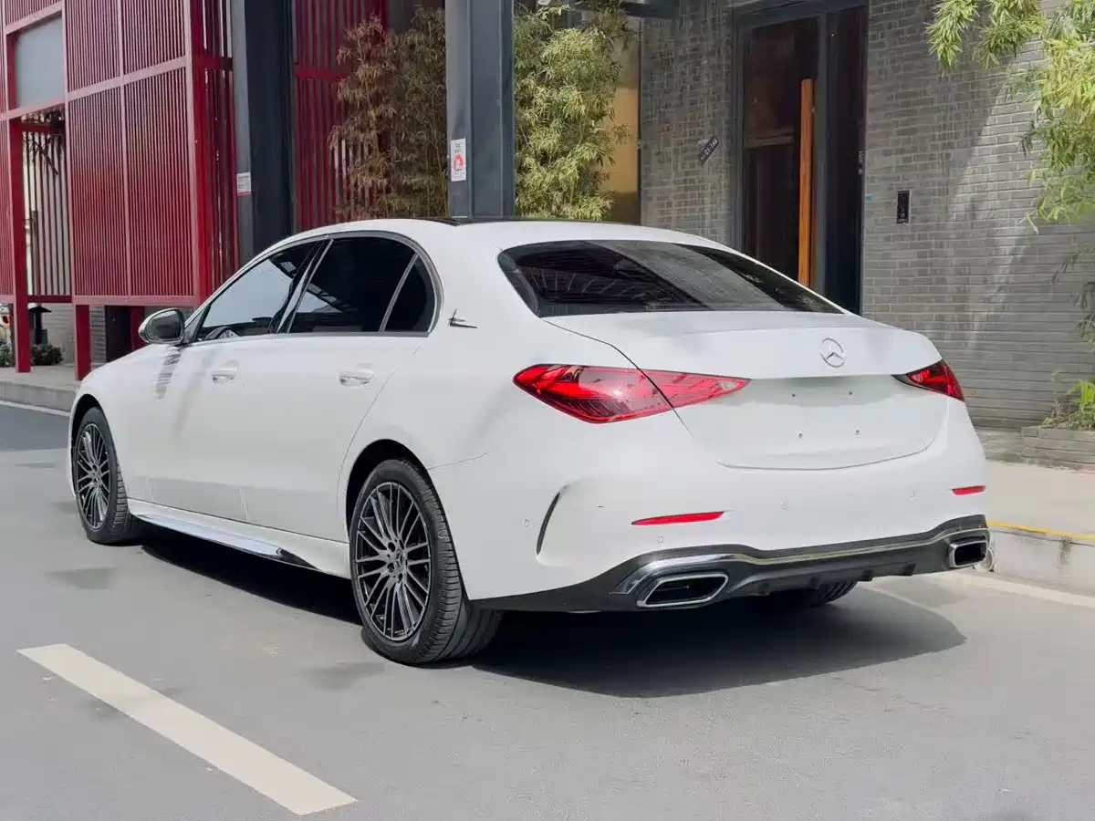Mercedes-Benz C-Class 2024 Facelift C 260 L Sport фото 8