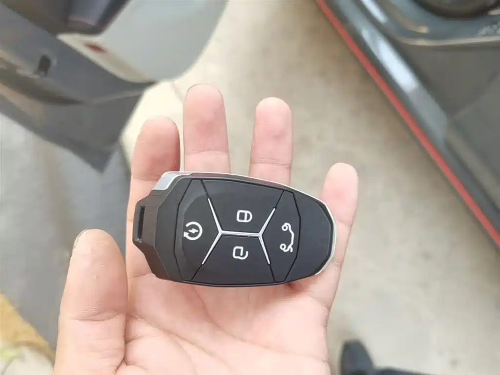 Lynk & Co 02 New Energy 2019 Edition 1.5T PHEV Pro фото 9