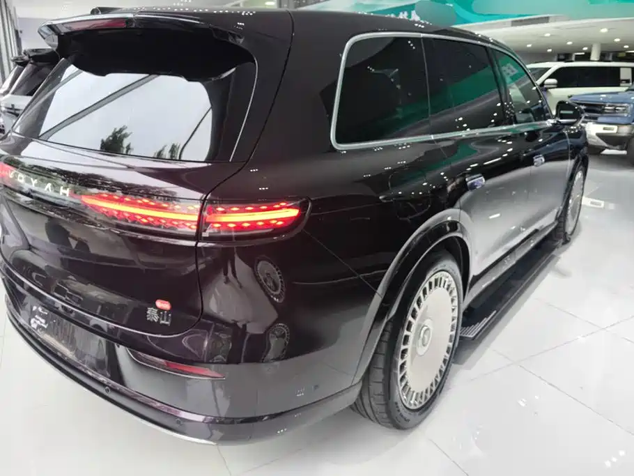2025 Voyah Auto VOYAH Taisan