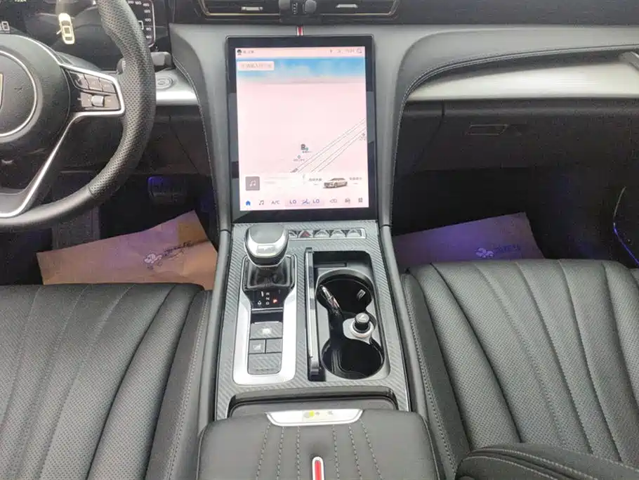 Hongqi H5 2024 1.5T DCT Smart Connect Flag Rhythm Edition фото 16